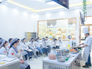 实训环境-西点理实一体化教室