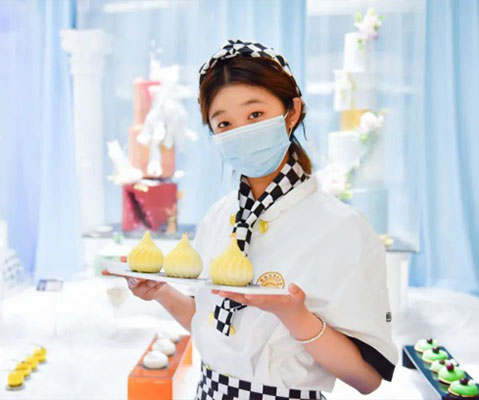 <b>【新生故事】桑雨晴：15岁的女生该学什么，山东新东方给了我方向</b>