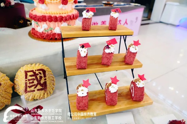 山东新东方学子献礼祖国