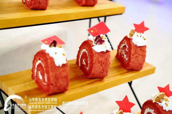 山东新东方学子献礼祖国