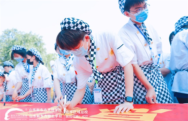 【强化安全教育 预防溺水事故】安全主题签字活动